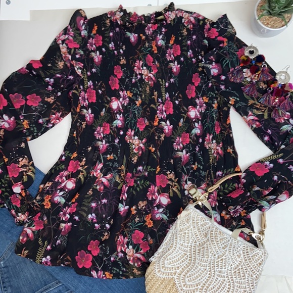 Ted Baker Tops - Ted Baker smocked high neck puff sleeves blouse size 1/S - gorgeous florals 🌺